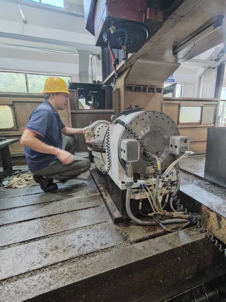 五軸轉(zhuǎn)臺(tái)維修 五軸轉(zhuǎn)臺(tái)維修